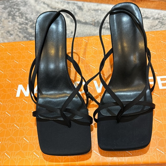 Strap Kitten Heels - Picture 3 of 4